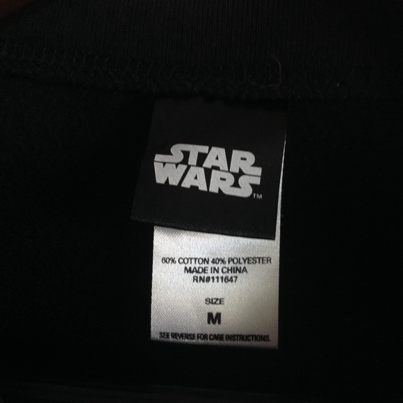 NWOT Star War Darth Vader Holiday Cheer Sweatshirt - Picture 7 of 7